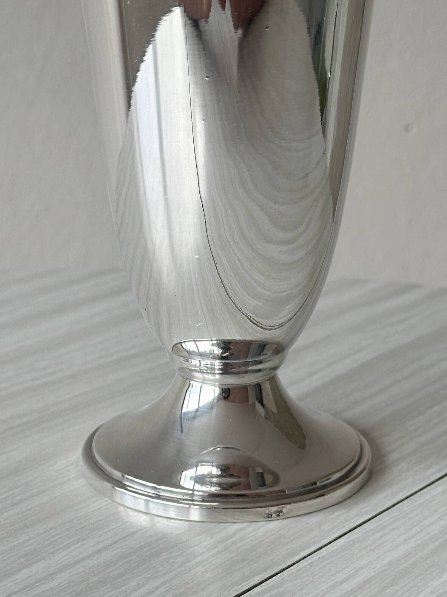 Silver-plated single flower vase
