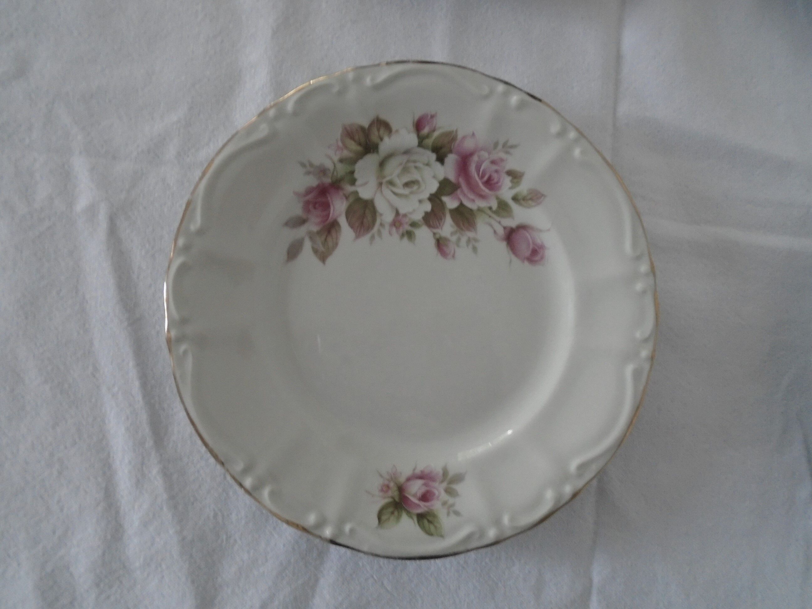 4 plates porcelain dessert Royal décor of english roses