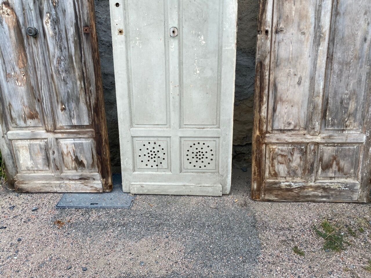 Lot 3 door old thermal establishment mid XIX th