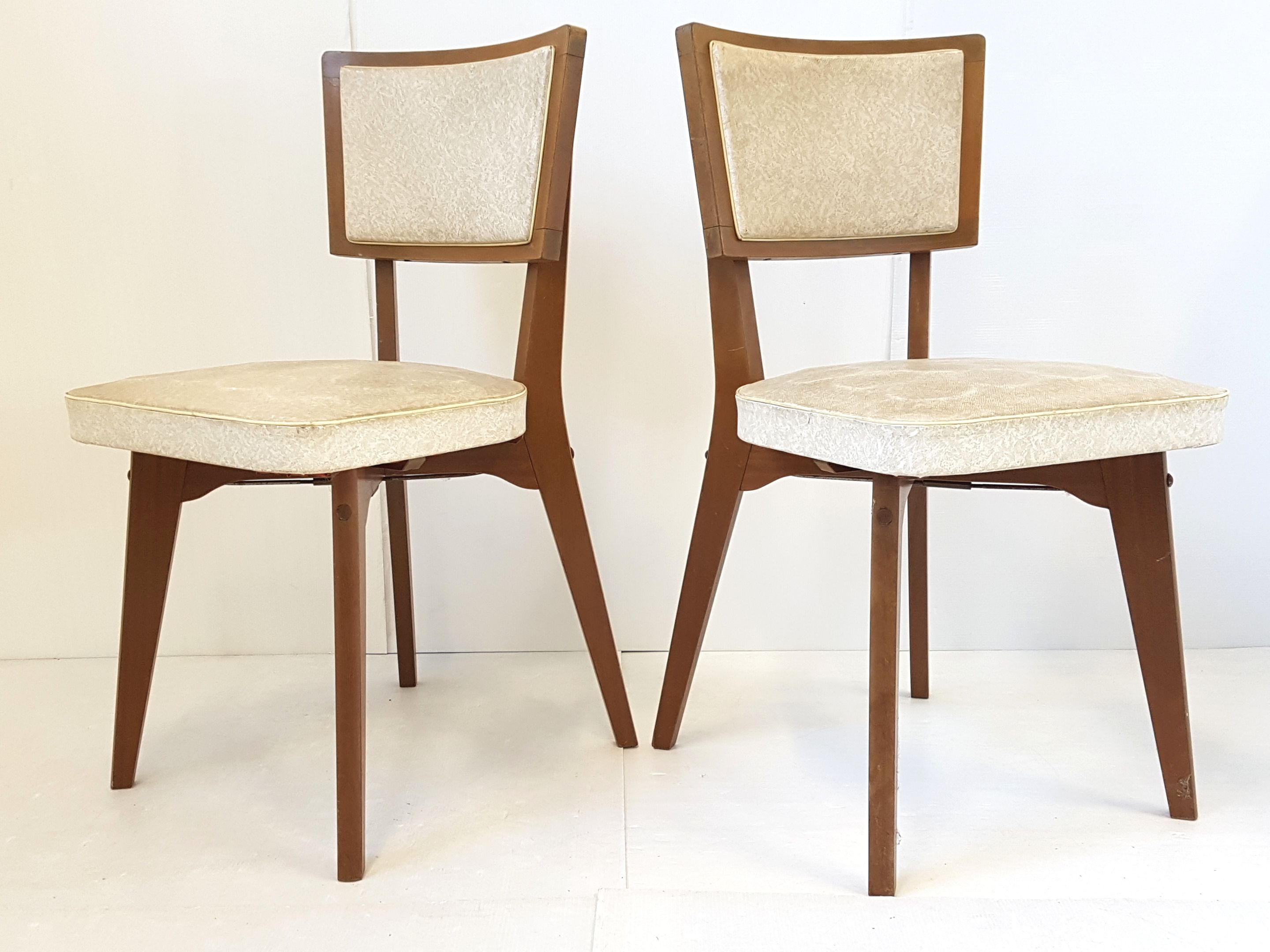 Set of 3 vintage chairs