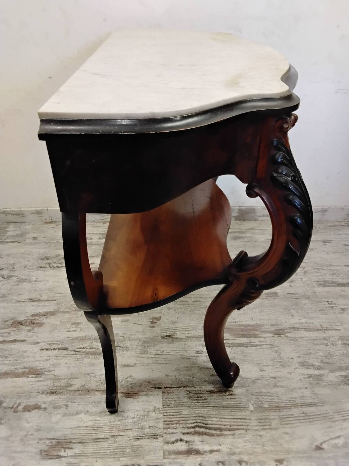 Console 19th Century in walnut