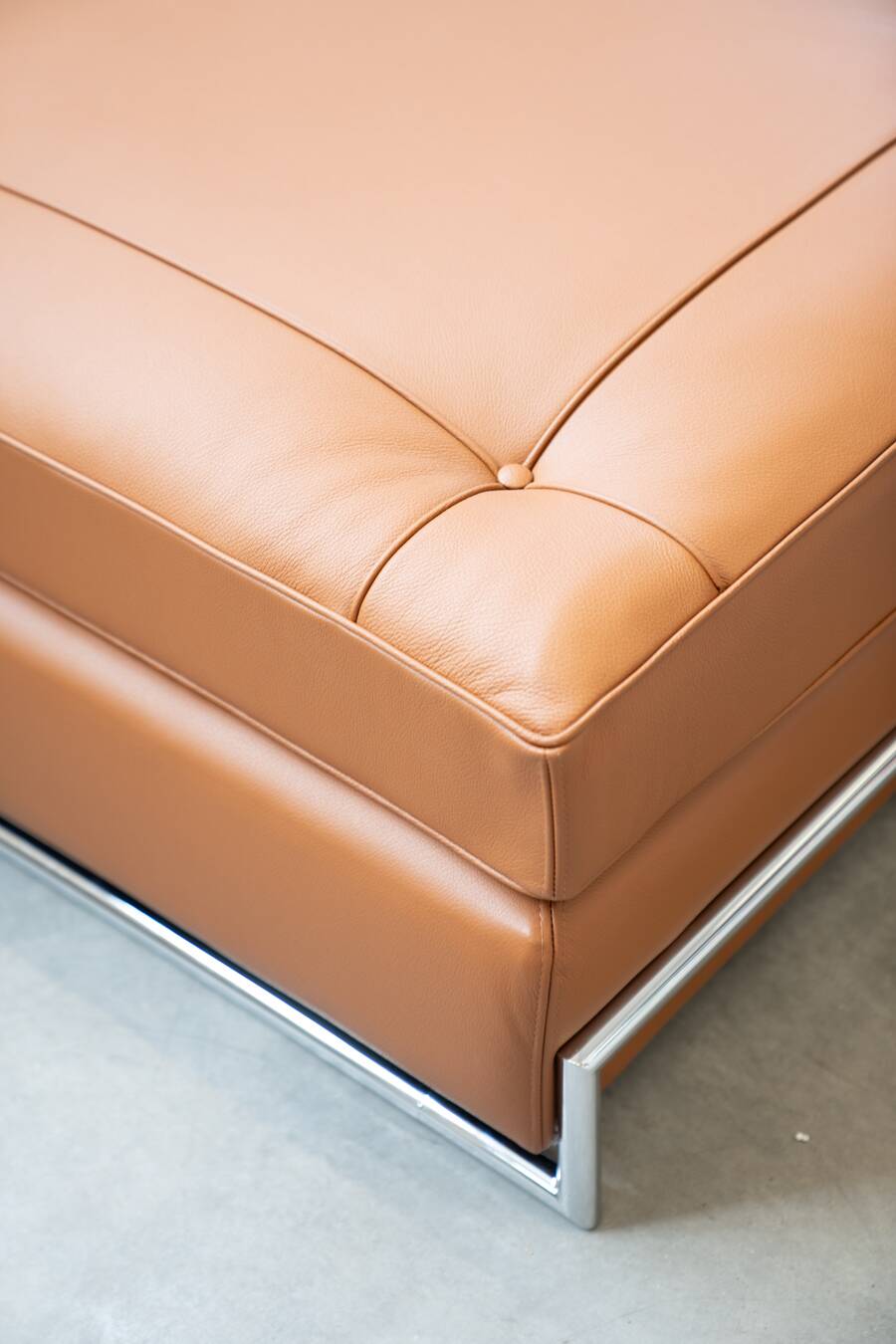 Cognac leather sofa bed, handmade by Eileen Gray, 1980/1990
