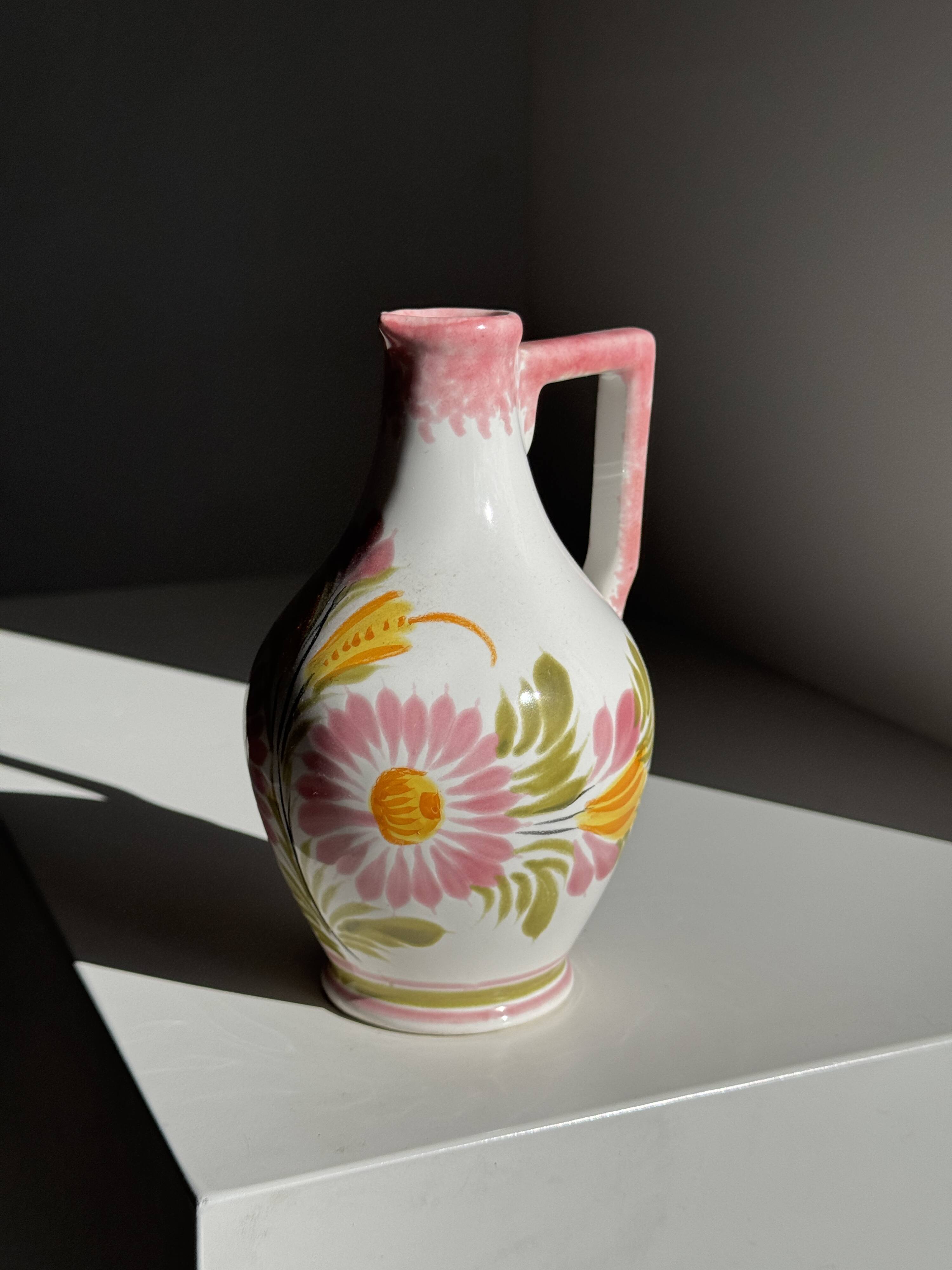 Mini vase with stylised flowers in green and yellow roses, H15.5.