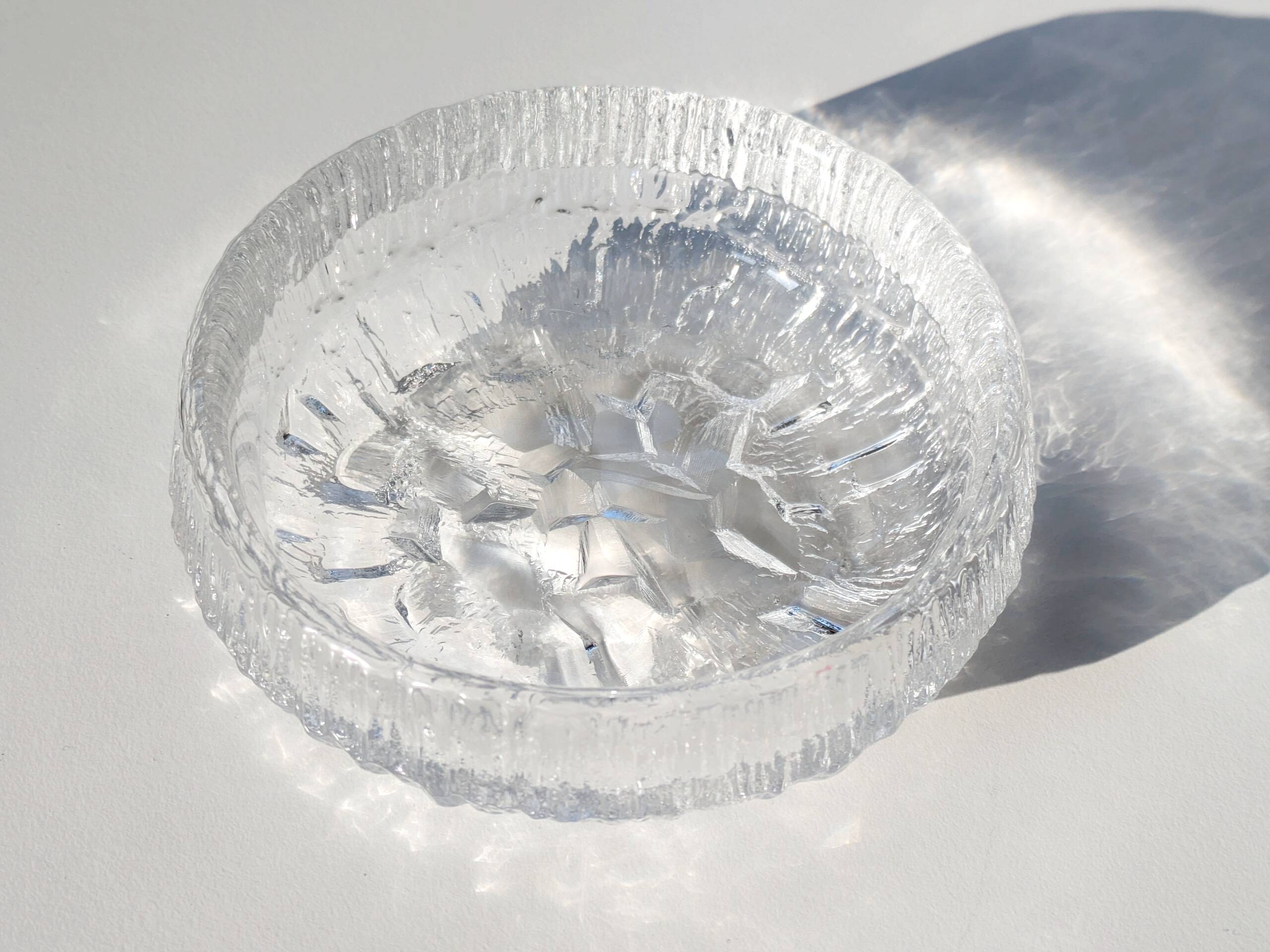 Glass bowl "Lunaria", Tapio Wirkkala for Iittala, 1970s