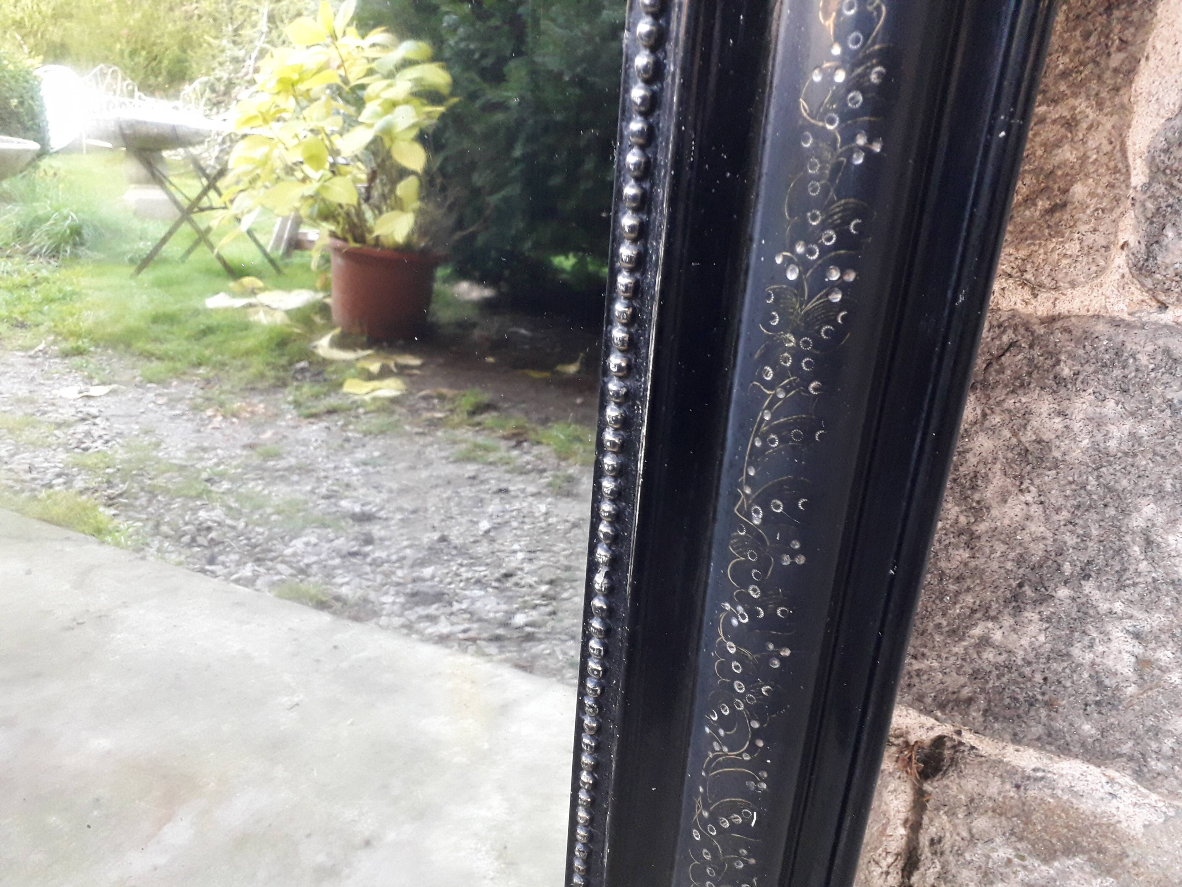 Black Louis Philippe mirror 130 cm × 93 cm