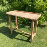 Workshop / craft table