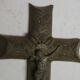 Crucifix mural en bois
