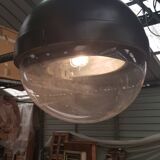 Old lantern - public lighting suspension of the city of Paris