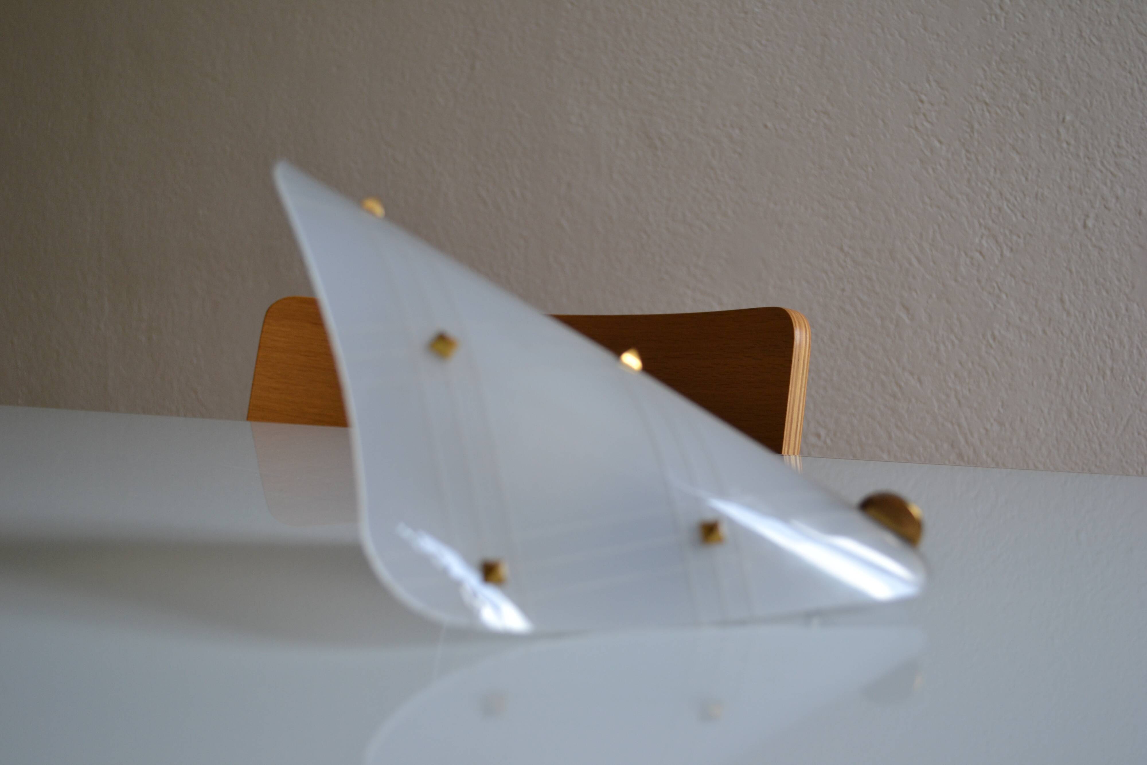 50s Arlus wall light in Perspex and brass