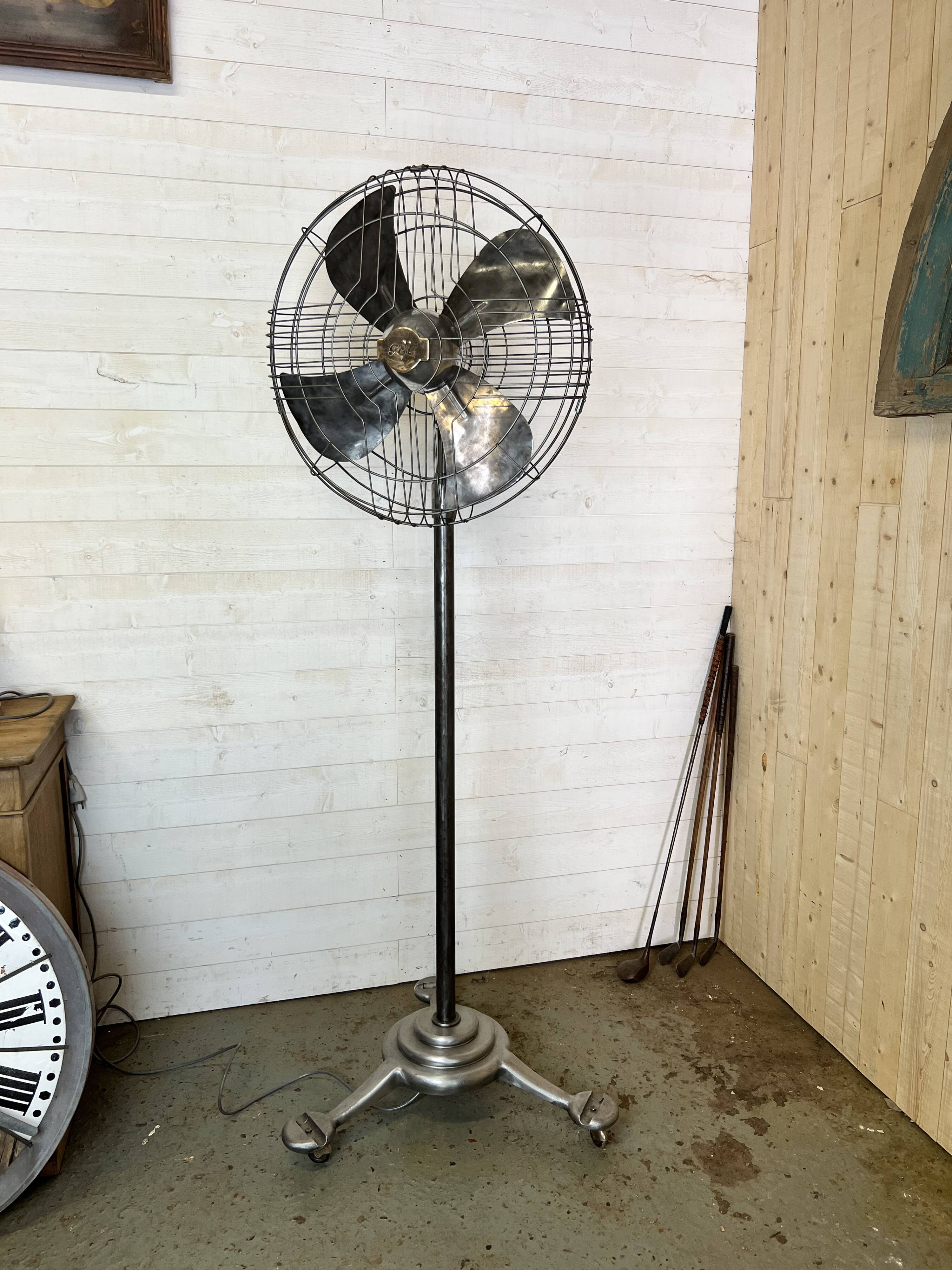 Large industrial fan General Electric England 1940