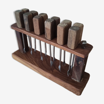 12 snail forks with wooden display