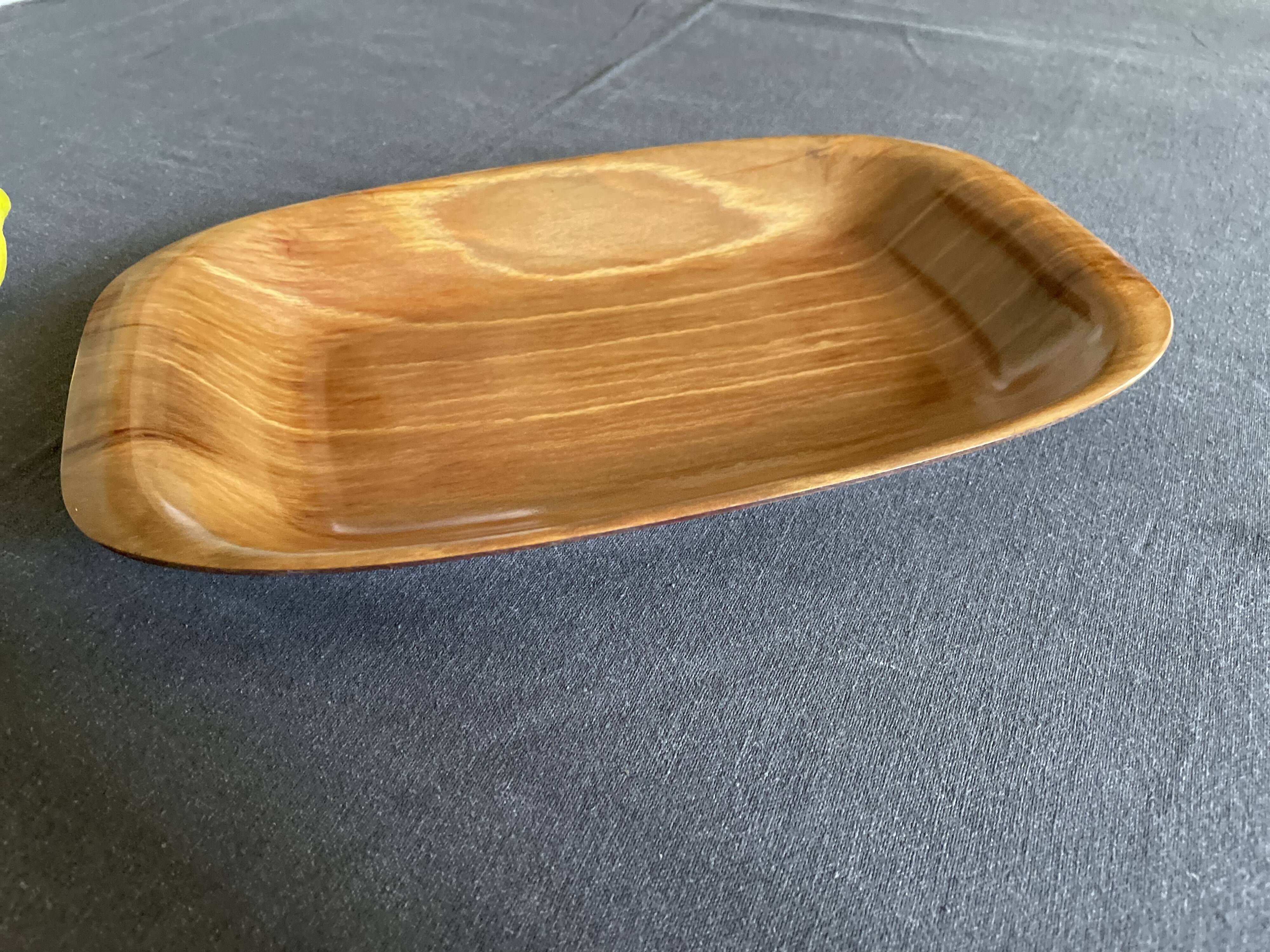 Thermoformed Scandinavian wood dish Gerling Sol Ohligs