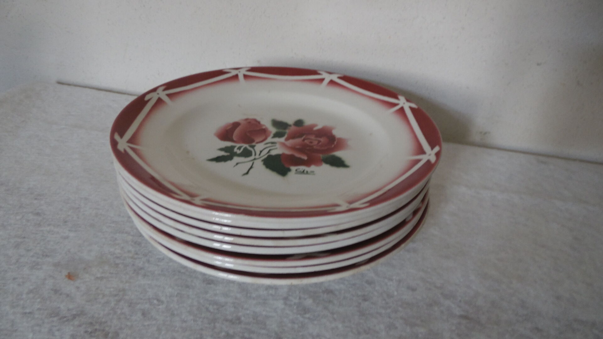 8 plates with Cibon Digoin Sarreguemines model dessert
