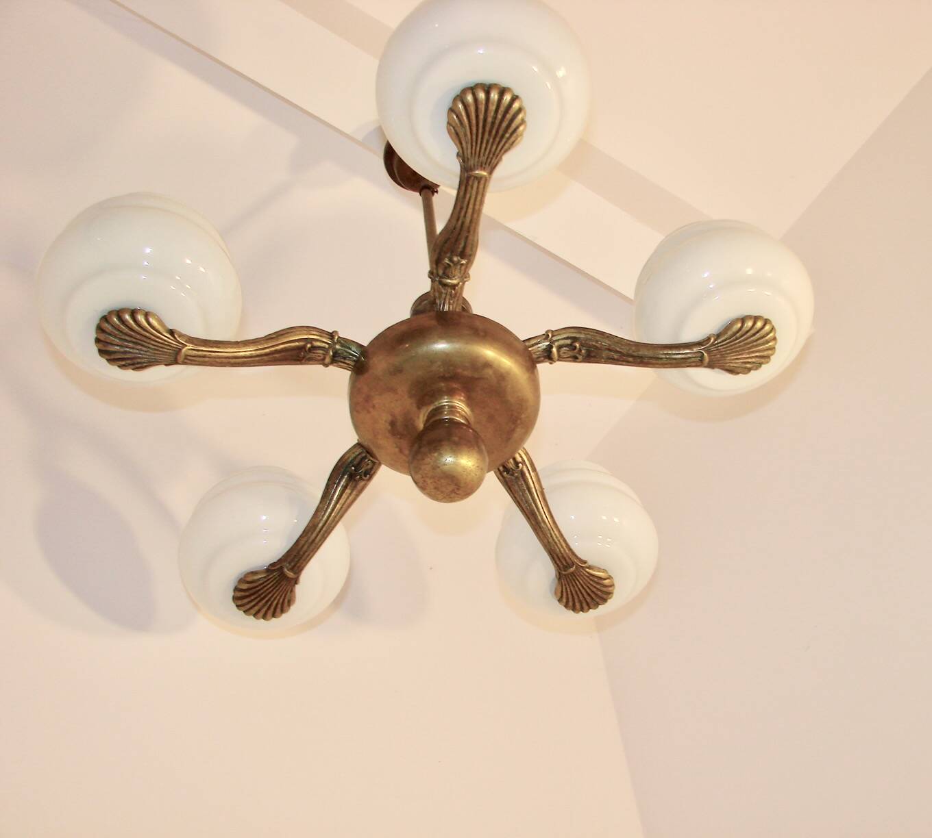 1930s-1940s chandelier – brass and glass, 5 x E27
