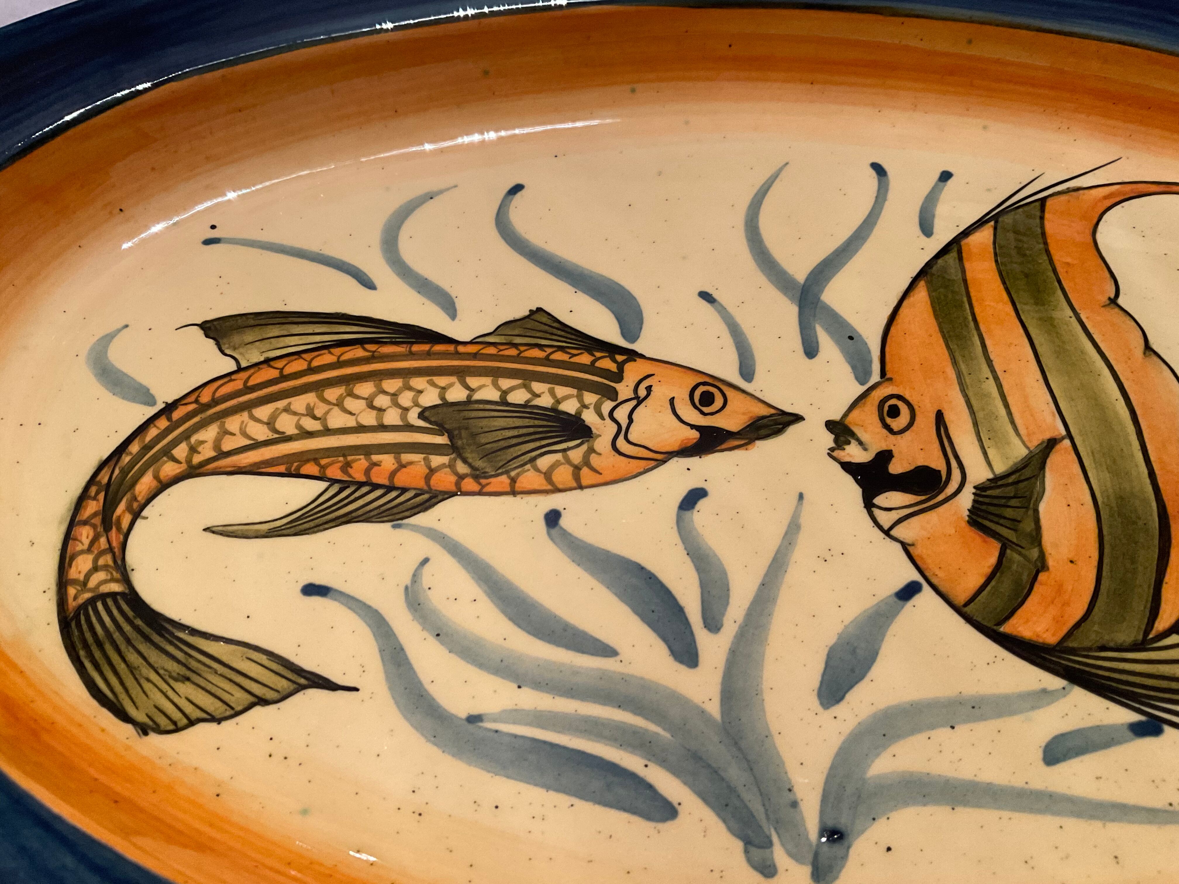 Plat ovale, terre cuite vernissée, 40 cm