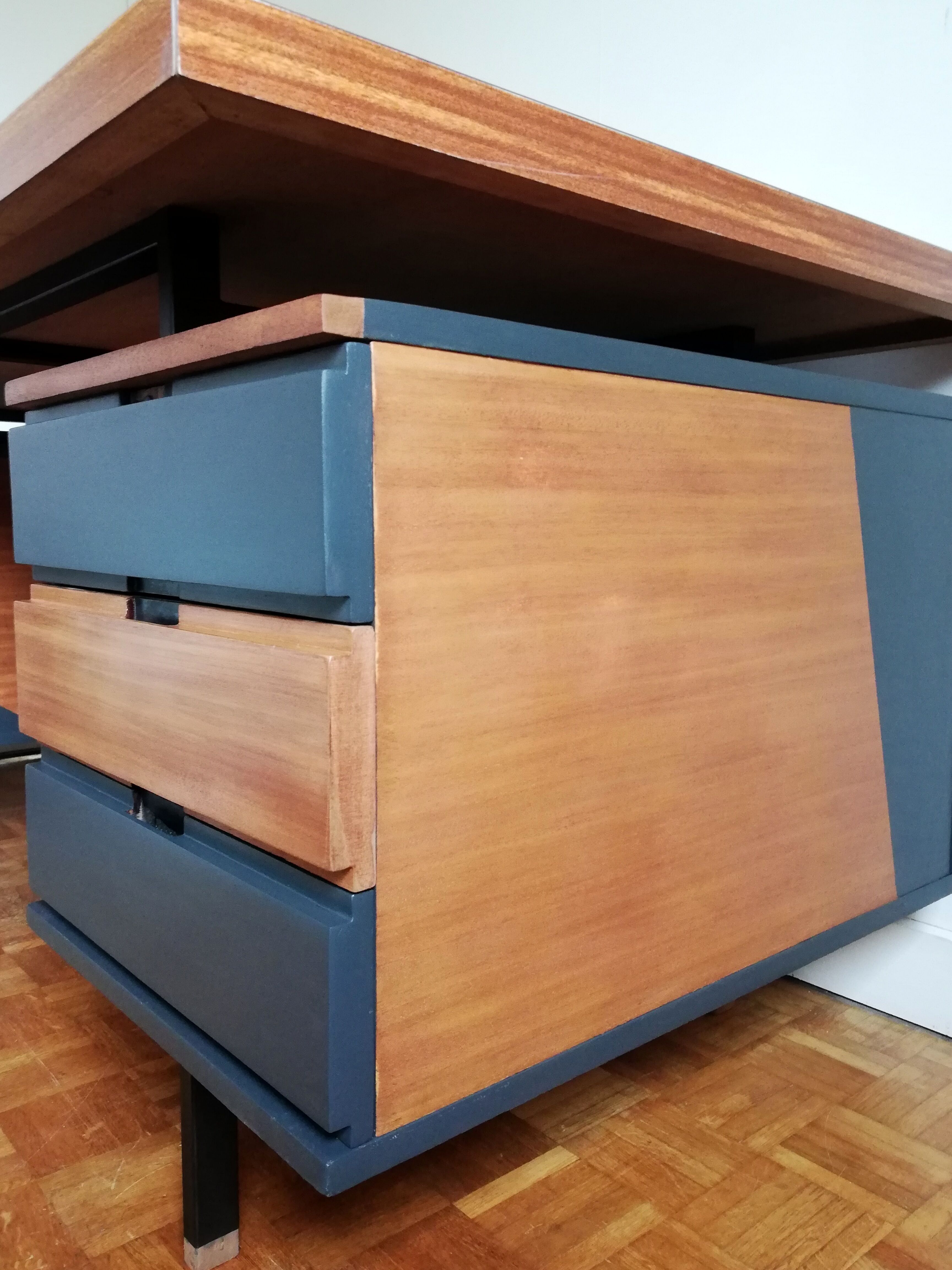 Office by Pierre Guariche for Minvielle revisited