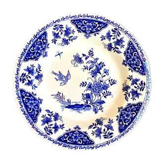 Plat rond et creux Gien en faïence émaillée blanche et bleue