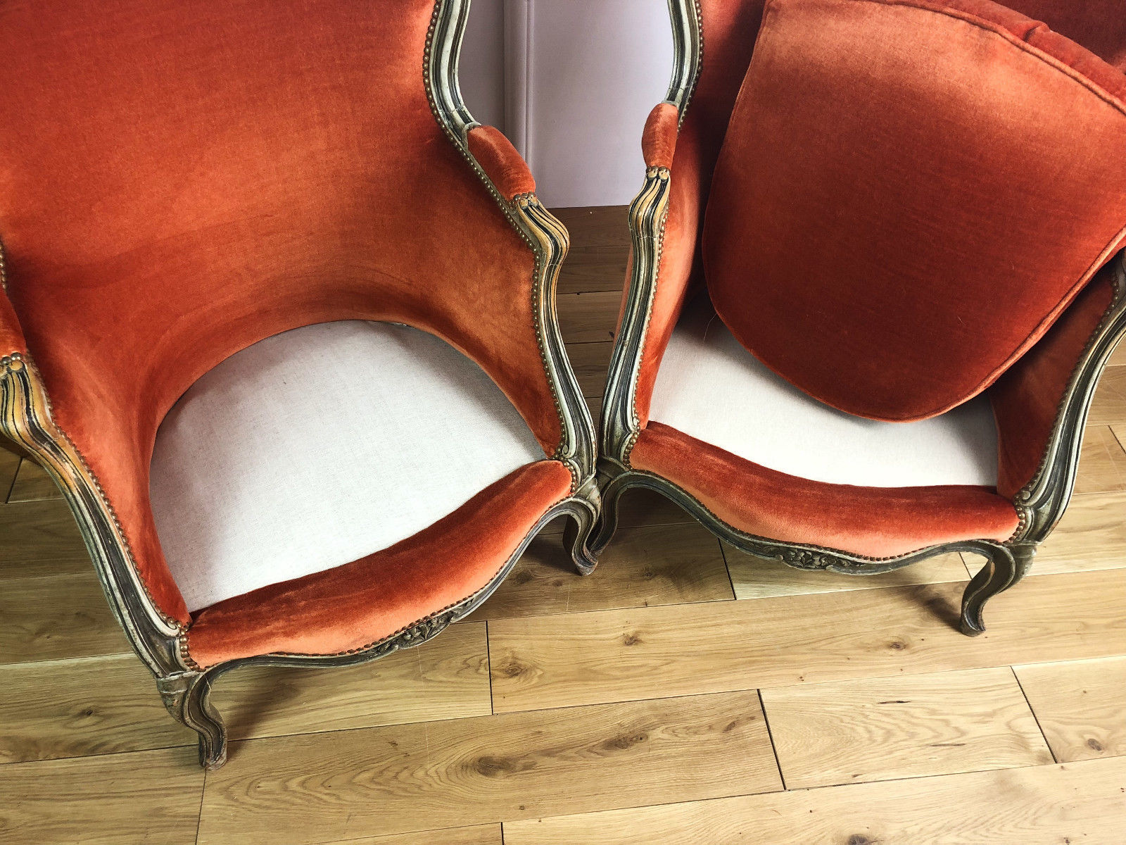Set of wing chairs
