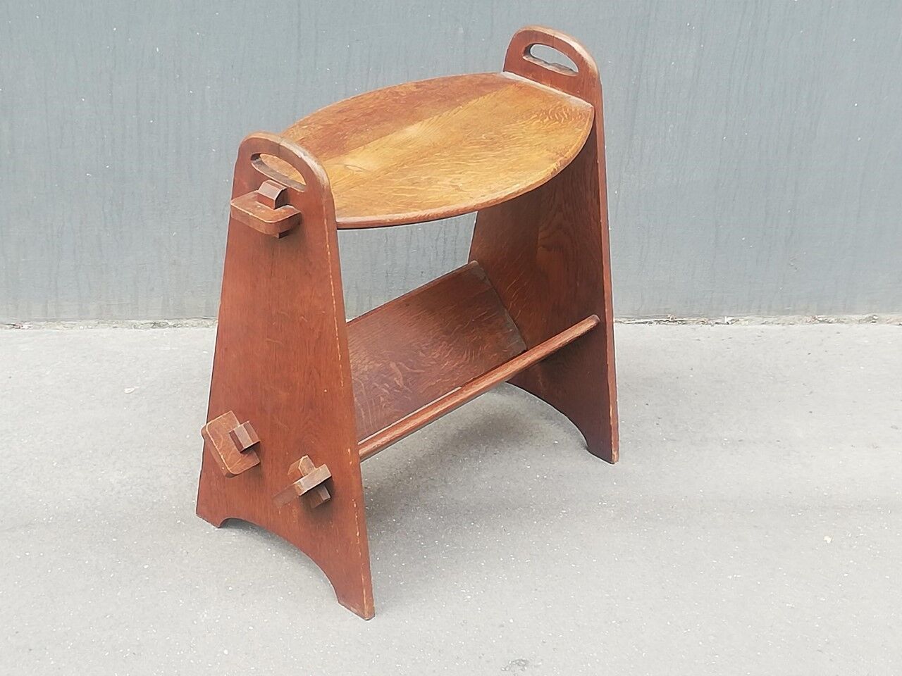 Brutalist side table 50s