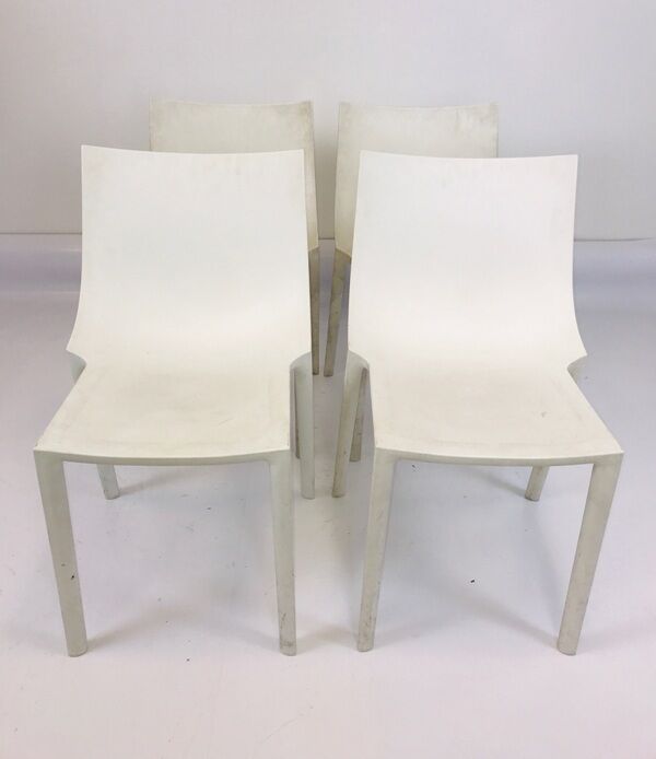 White BO chair by Philippe Starck edited by Driade