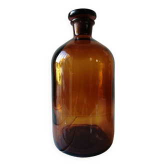 Apothecary bottle