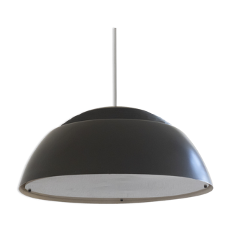 AJ Royal Lamp by Arne Jacobsen