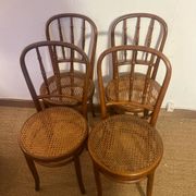 Set of 4 vintage Fischel bistro chairs in curved wood and cane