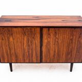 Commode en palissandre par Gunni Omann Danemark années 1960