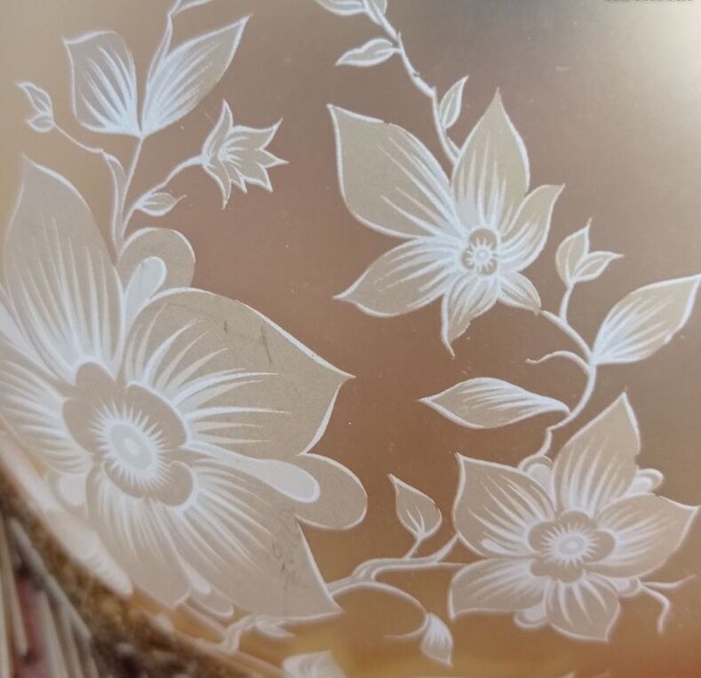 Art Deco suspension. with floral motifs & pearls