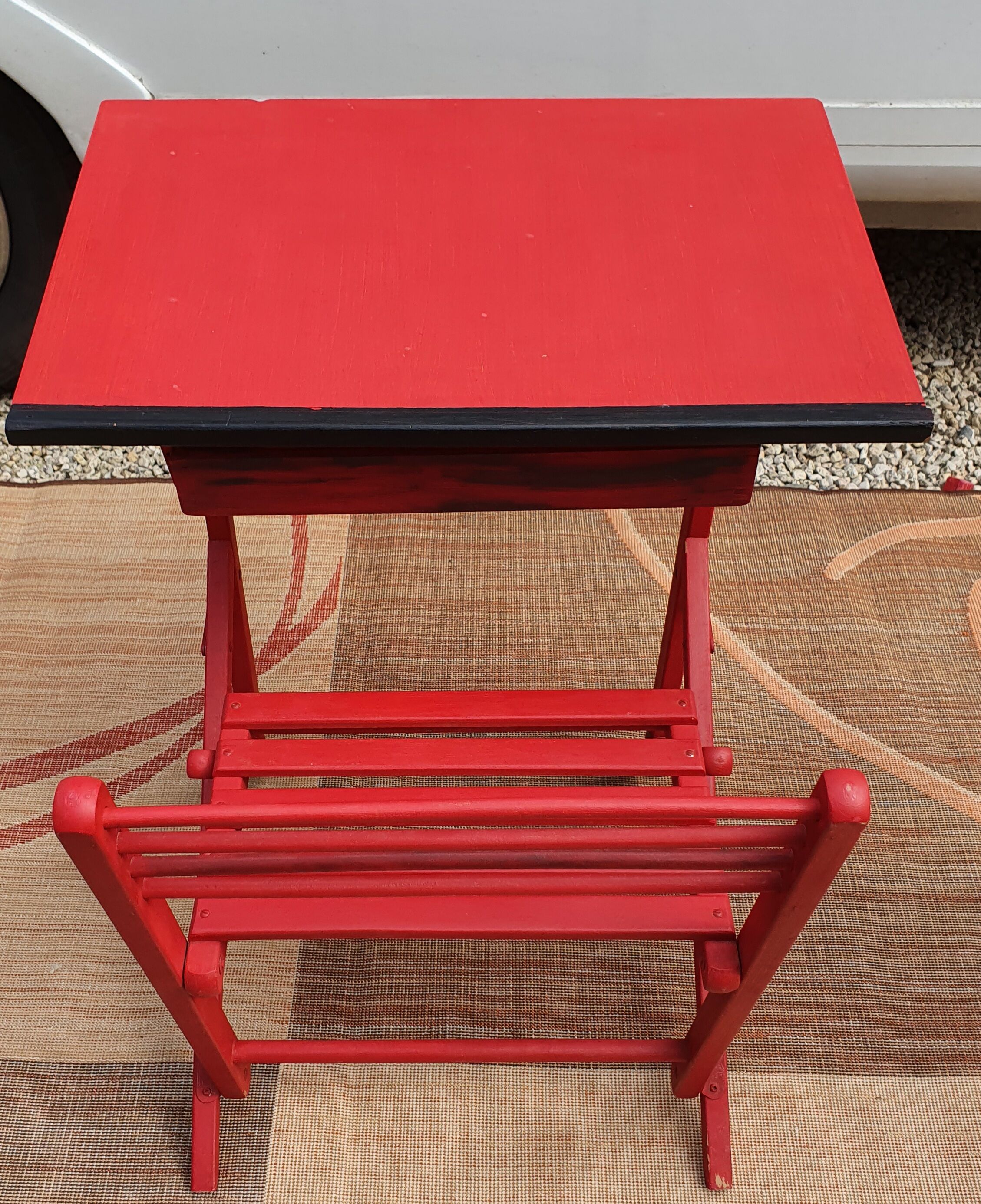 Folding children's desk made of painted wood