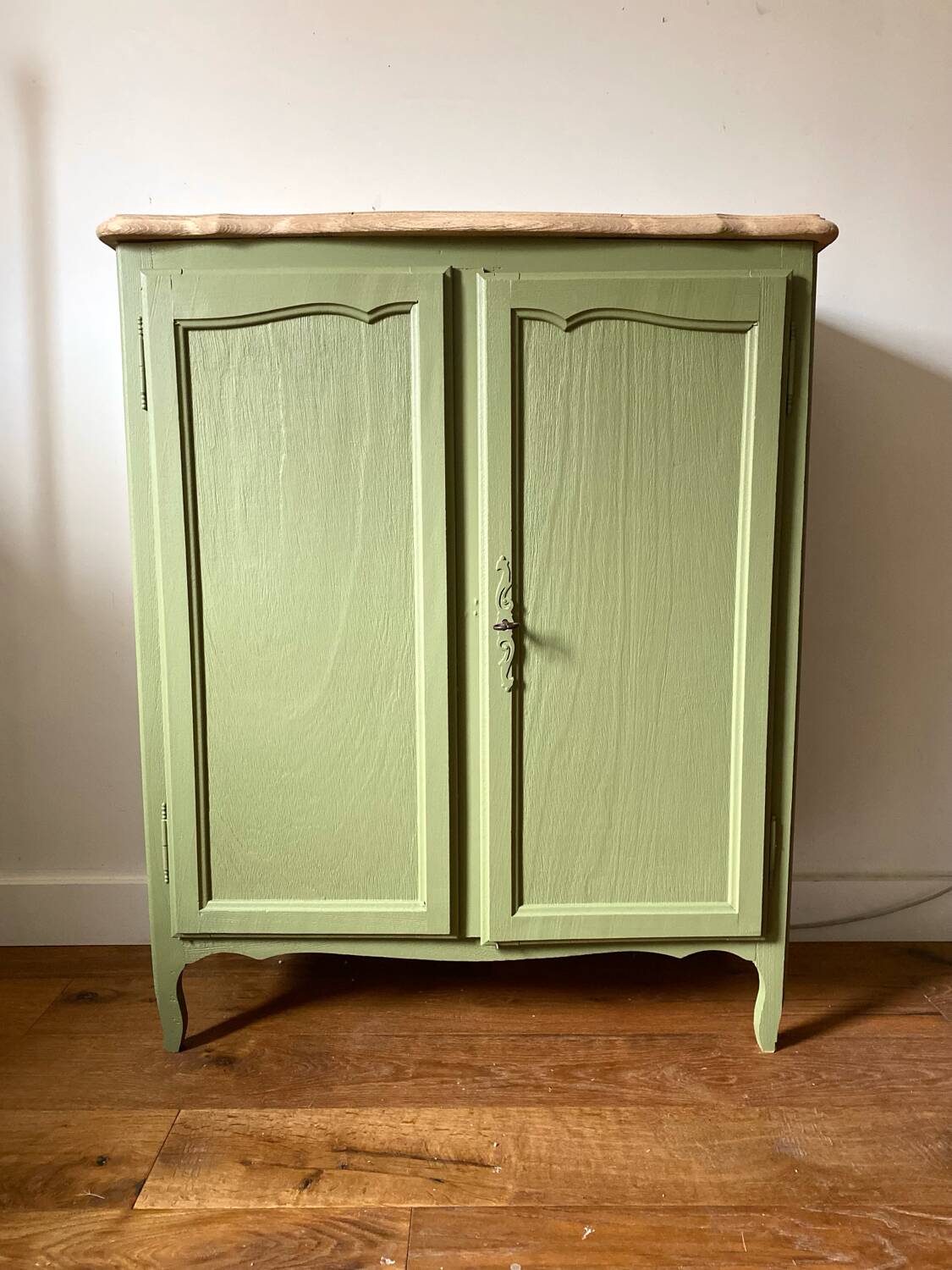 Parisian sideboard shoe cabinet in antique wood