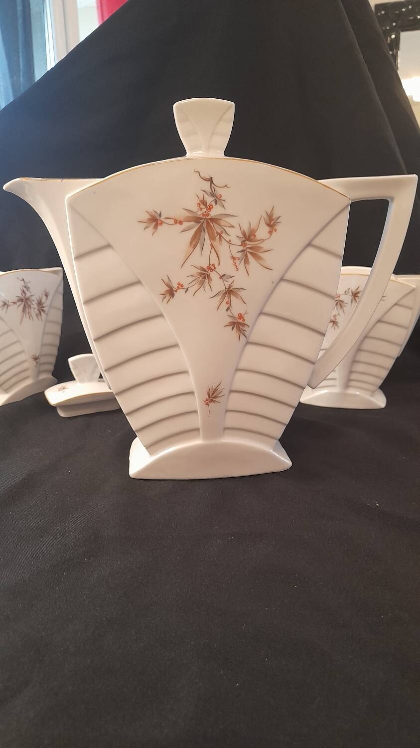 Art deco style coffee service 1 coffee maker, 1 milk jug, and 1 sugar bowl