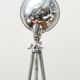 Lampe jaune trépied