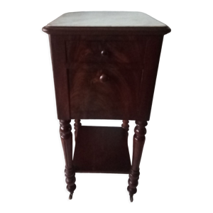 Table de chevet