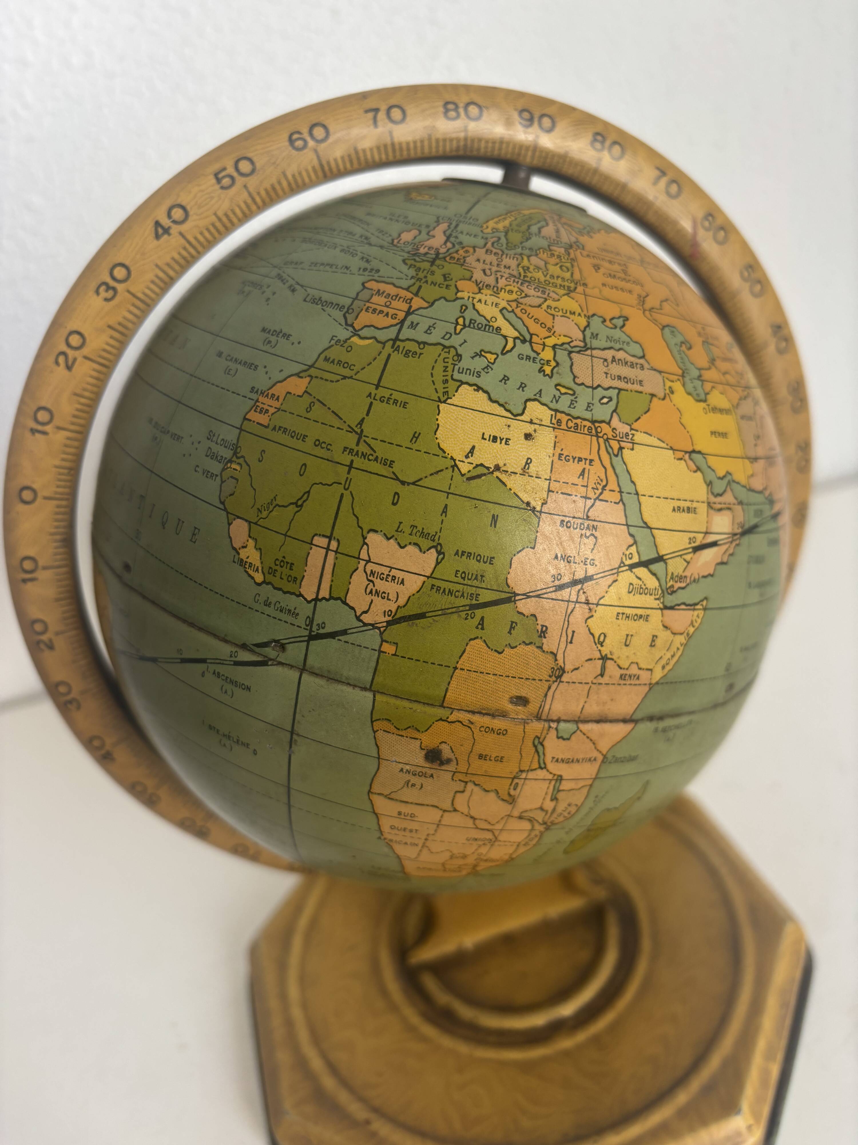 Vintage 1920 terrestrial globe world map metal USA - 25 cm