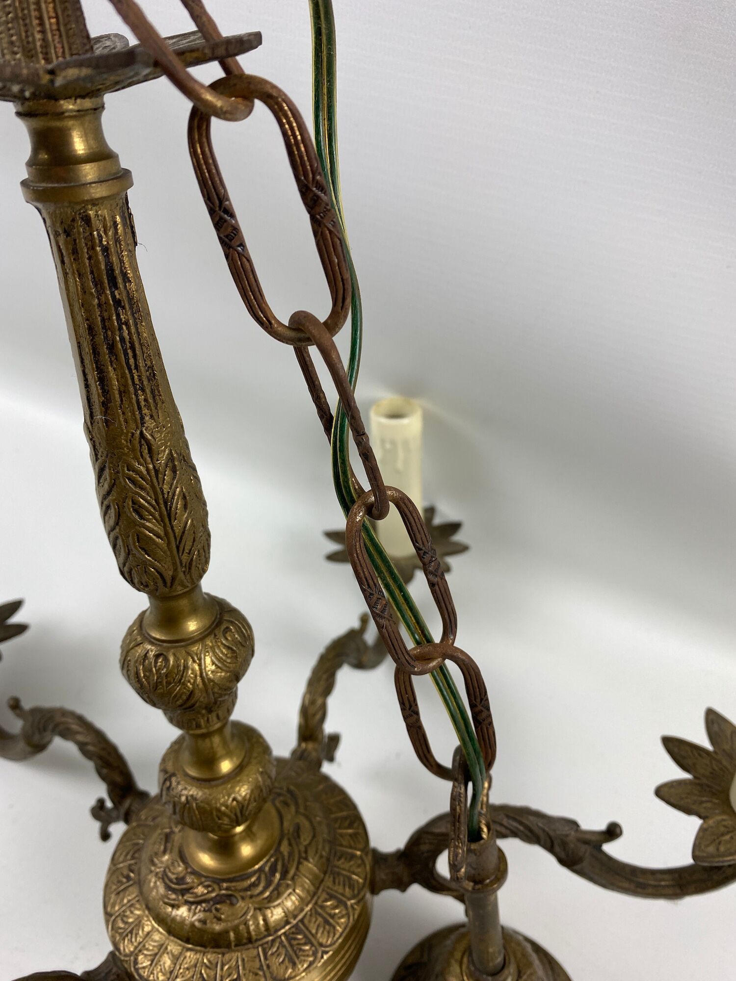 Brass chandelier 5 burners