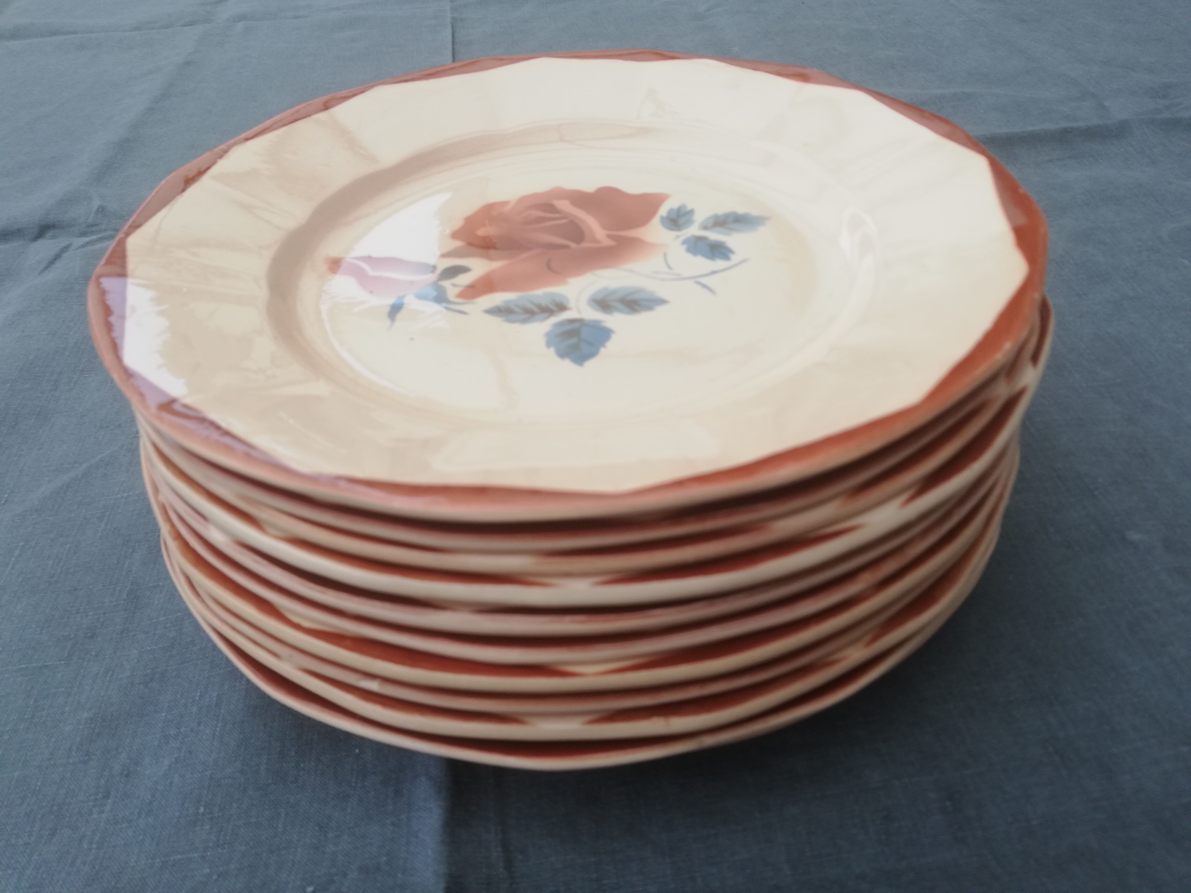 11 old flat plates
