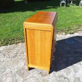 Compass-legged chest of drawers