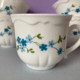 5 cups veronica tea with blue myosotis in white glass from arcopal-80s-retro-vintage