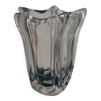 Daum france tulip-shaped vase in crystal