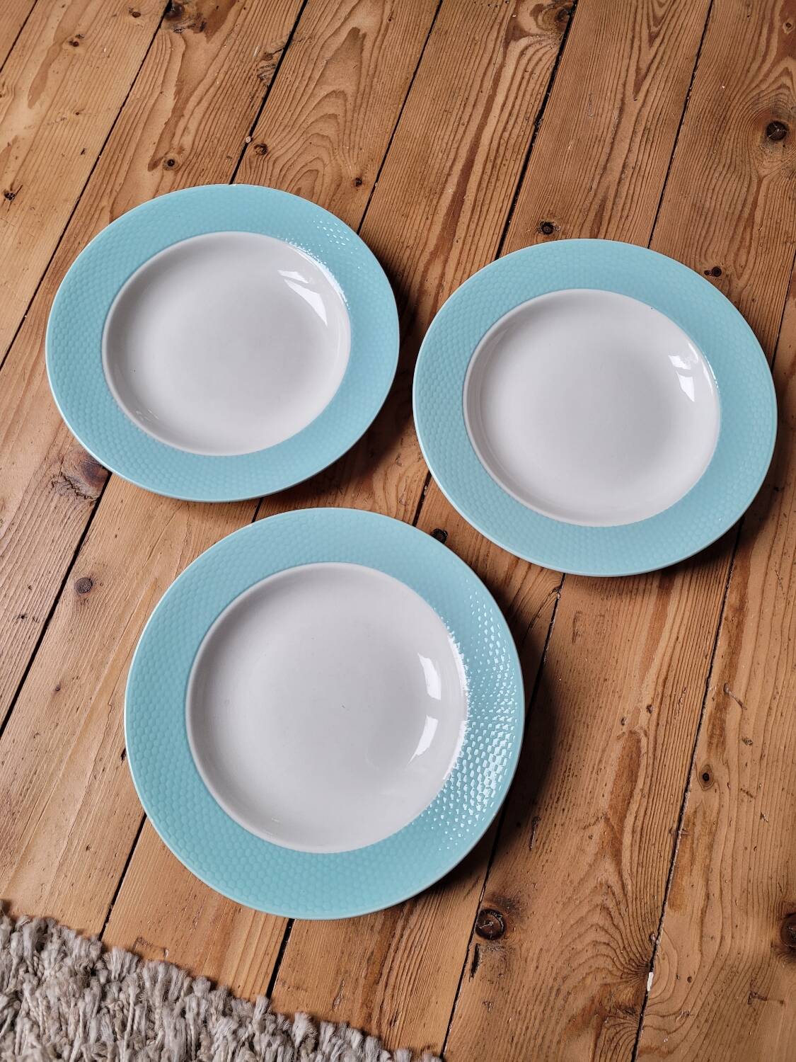 Set of 3 turquoise soup plates L'Amandinoise