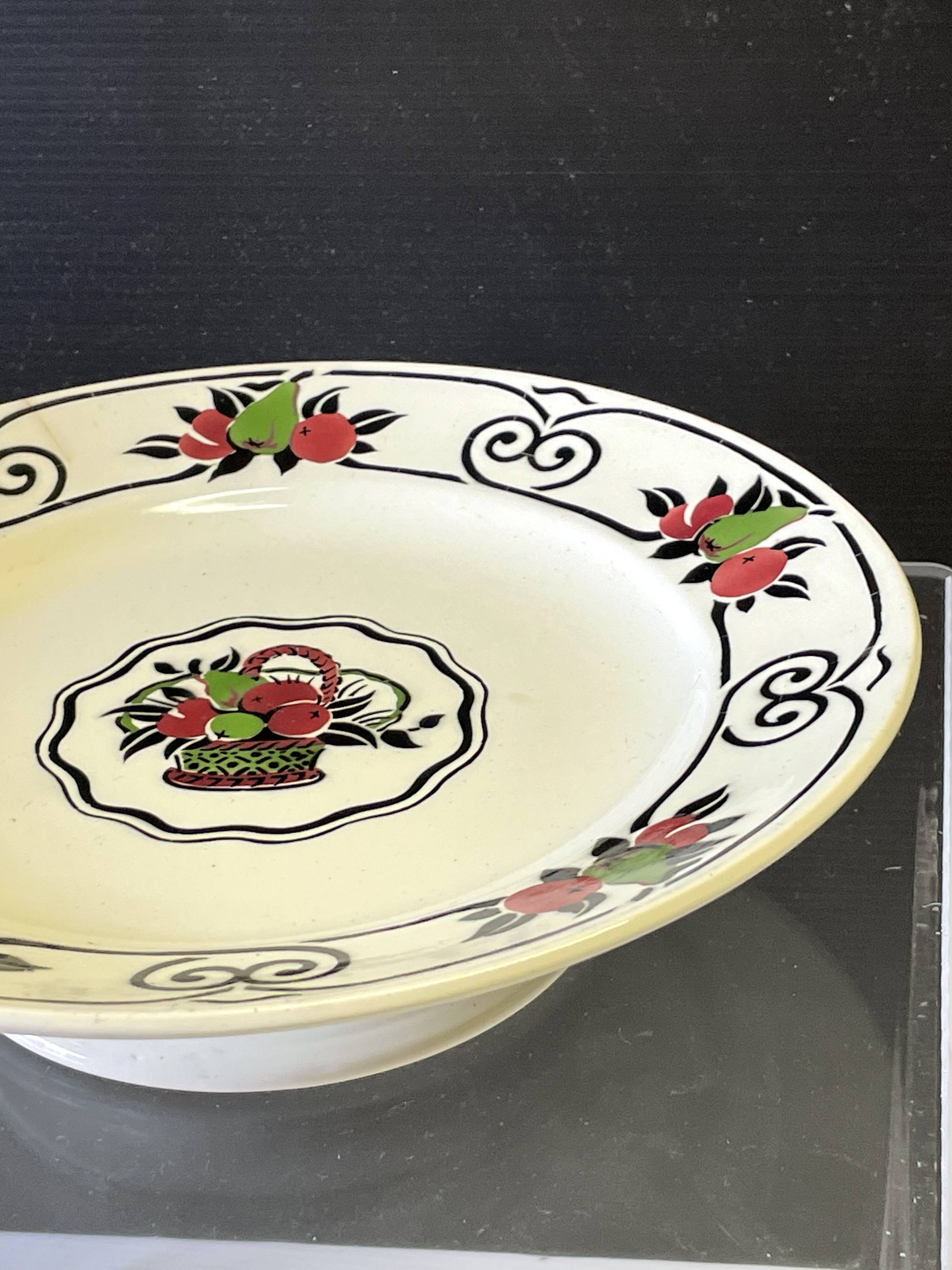 Nice footbath from Boch Lalouvière model "Melba" in good condition.