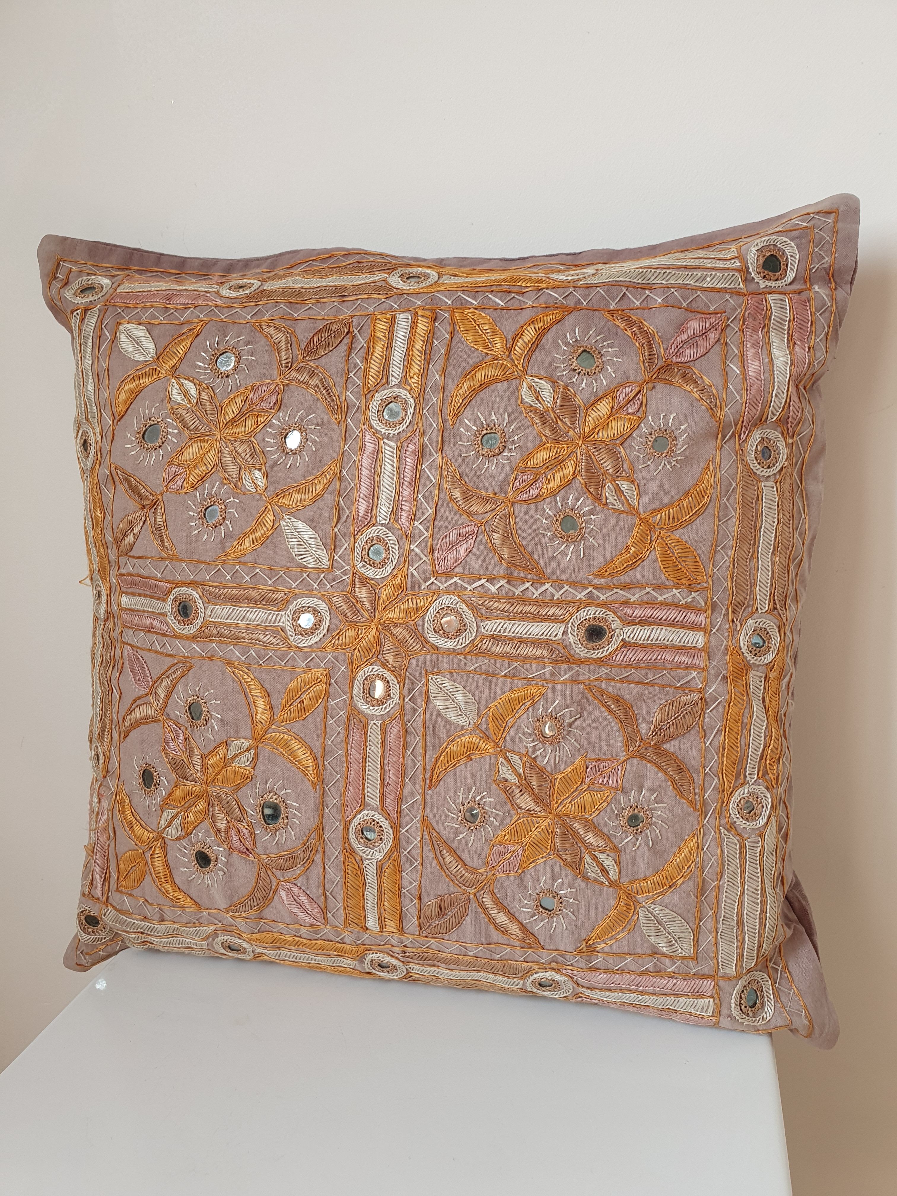 Indian embroidered cushion 40x40cm