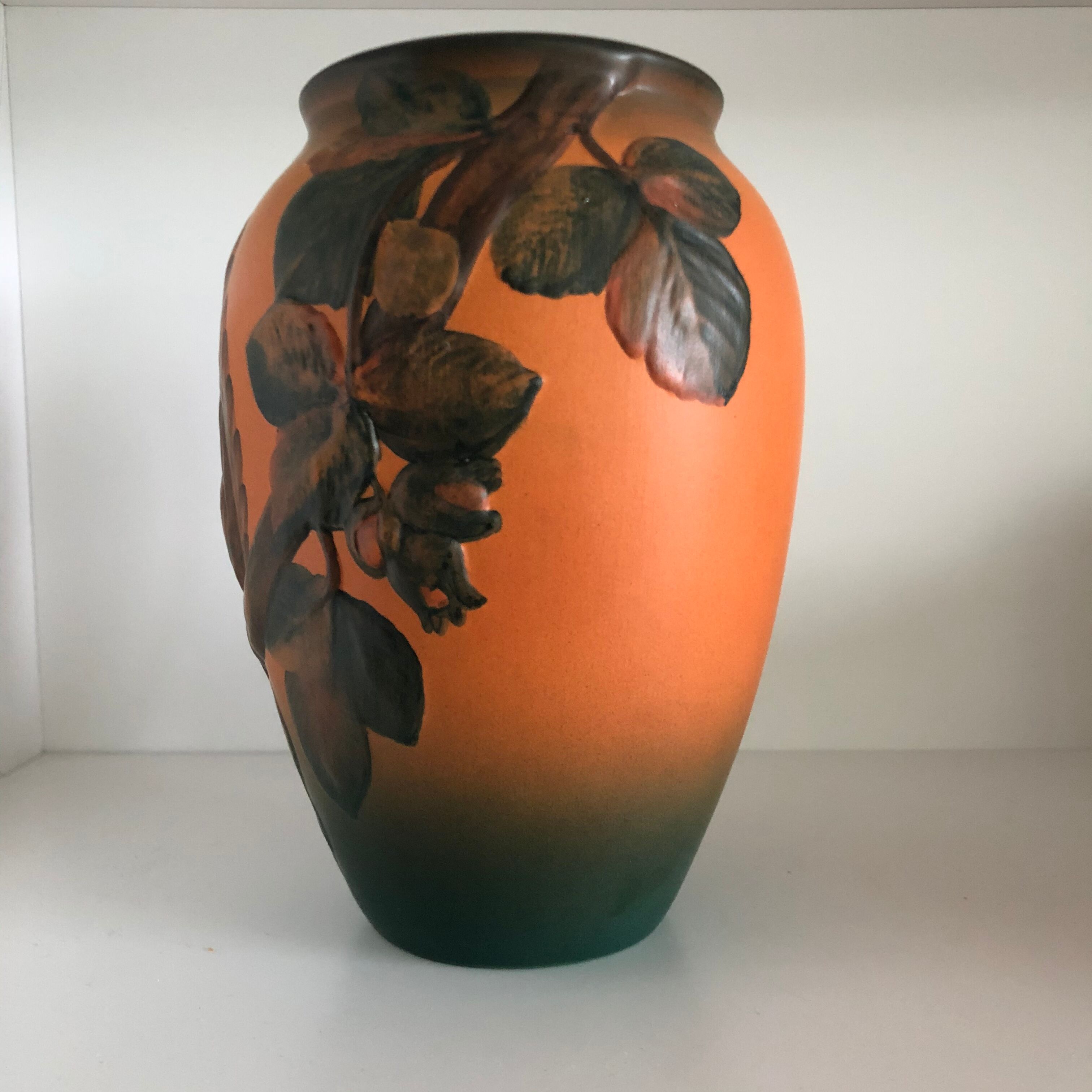 Ipsen vase with squirrel decoration