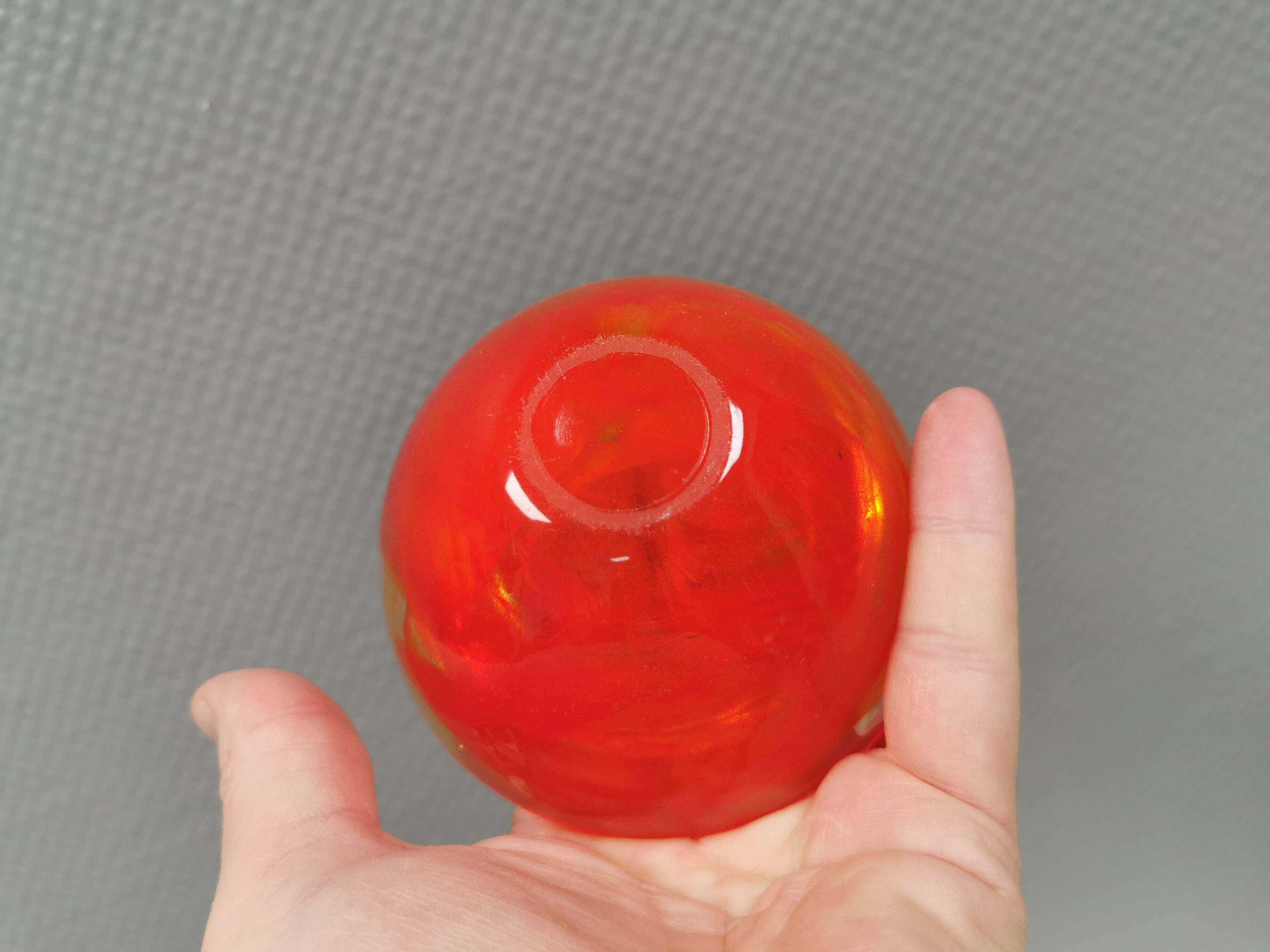 Beautiful candle holder by Kosta Boda, designed by Anna Ehrner in the 1990s