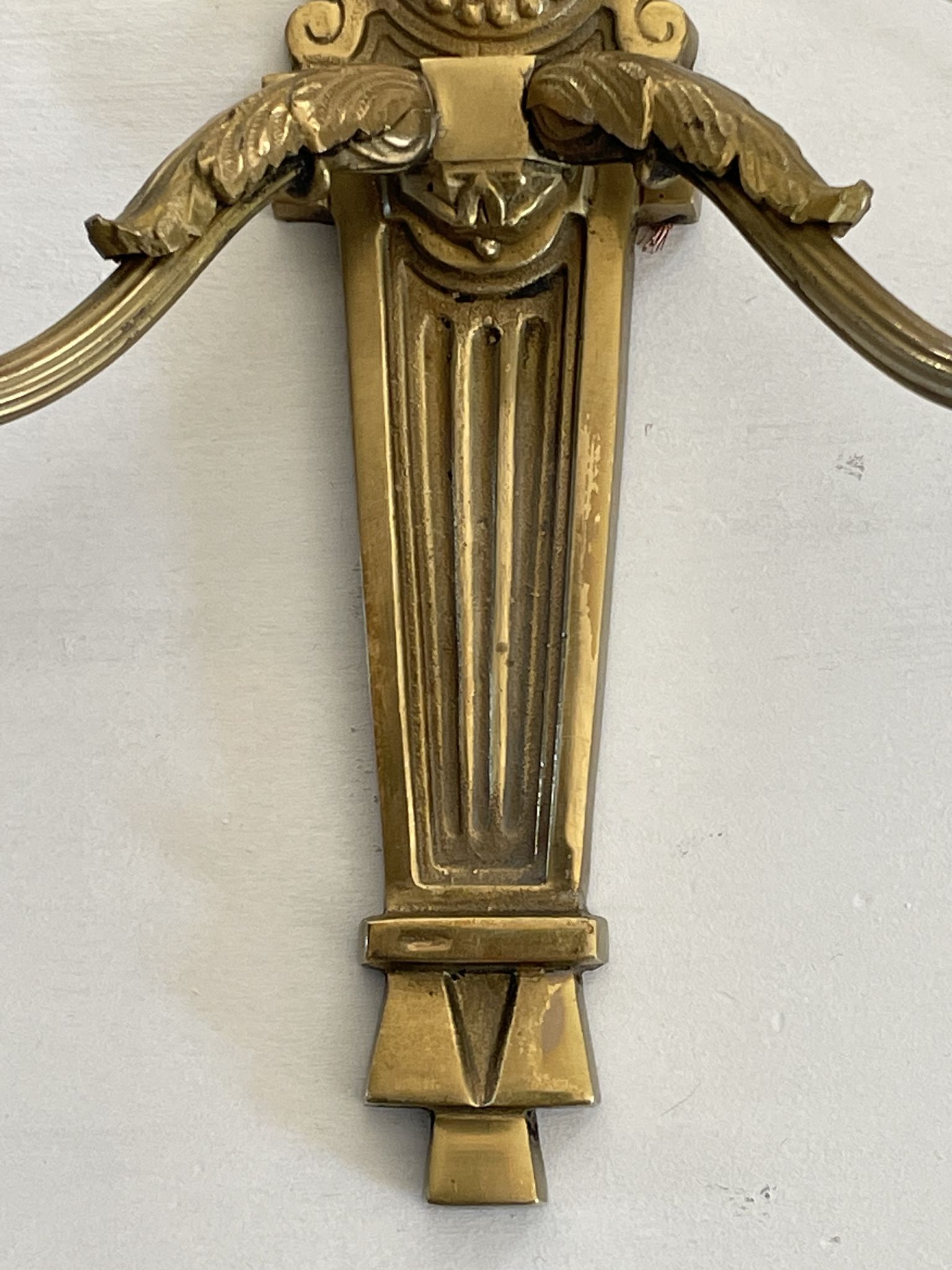 Paire d’appliques en bronze doré circa 1910