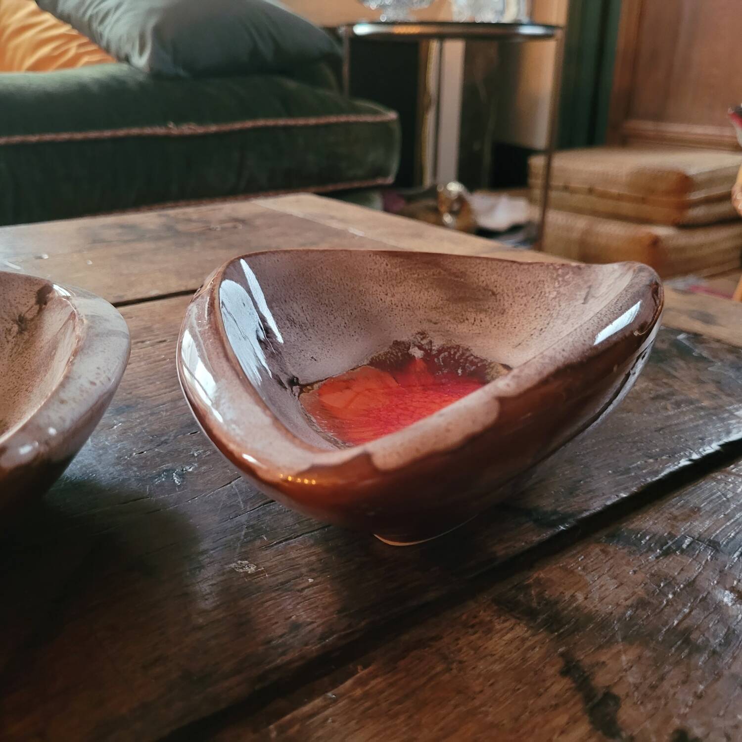 Duo of R. Dussaussoy Paris pocket emptiers – Signed vintage ceramic