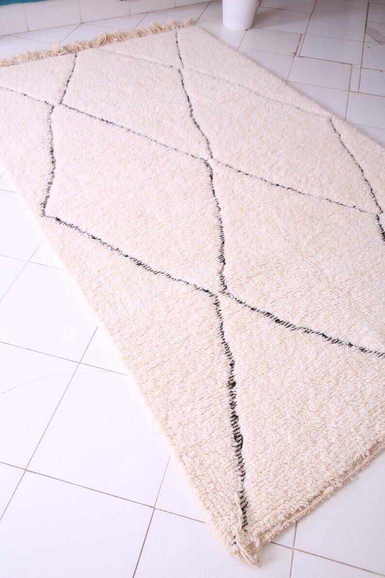 Handmade Atlas Berber rug from Oued Zam, size 250 x 250 cm.