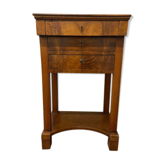 Side table in walnut and veneer, work of the late nineteenth century