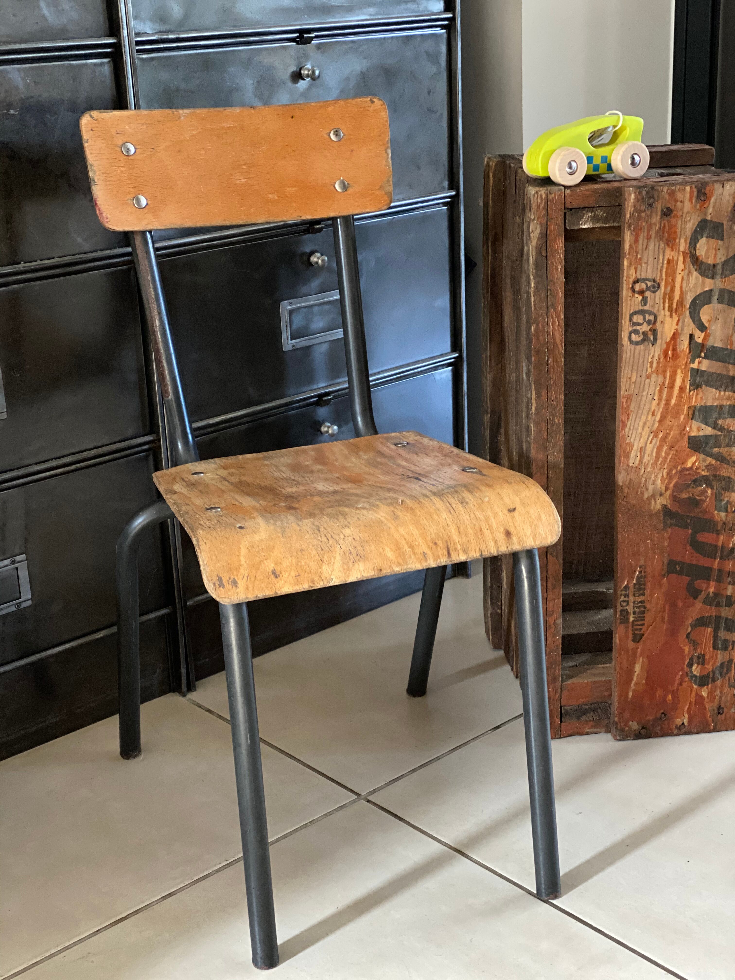 Ancienne chaise écolier enfant bois et métal